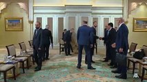 Aliyev ve Paşinyan, Abu Dabi'de bir araya geldi