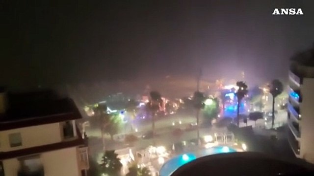 Maltempo a San Benedetto del Tronto con pioggia e vento forte