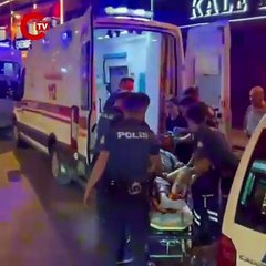 İstanbul - Kadıköy’de kafede alacak verecek kavgası; 2 kişi silahla yaralandı