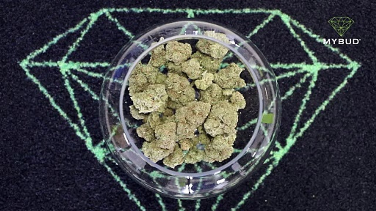 White Widow - Fleur de Chanvre Légendaire