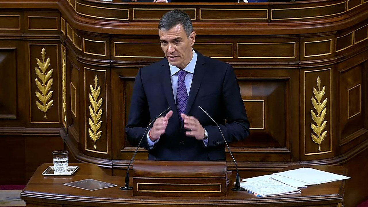 Pedro Sánchez: "El PSOE tiene tres investigados por una trama de corrupción; el PP, 200 cargos y más de 30 casos abiertos