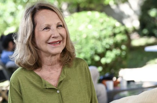 Laura Smet : sa mère Nathalie Baye a été hospitalisée suite à « un problème de santé »