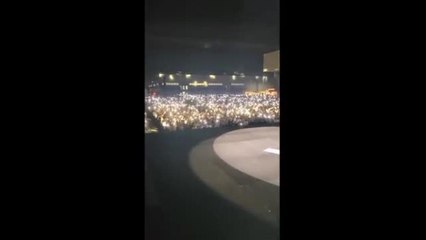 Toti e Tata e il ritorno degli Oesais: notte da standing ovation sulle note dei grandi successi del duo barese