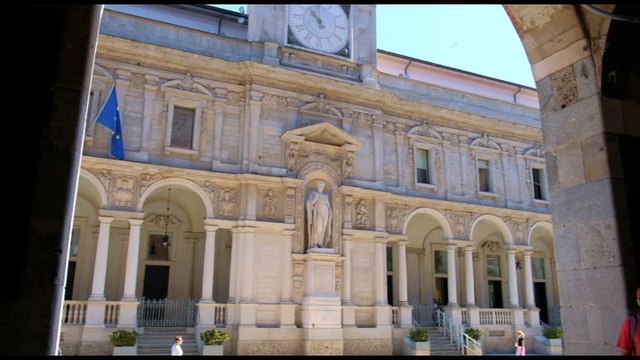 Tumore del colon-retto, arriva nuova terapia per l'Italia