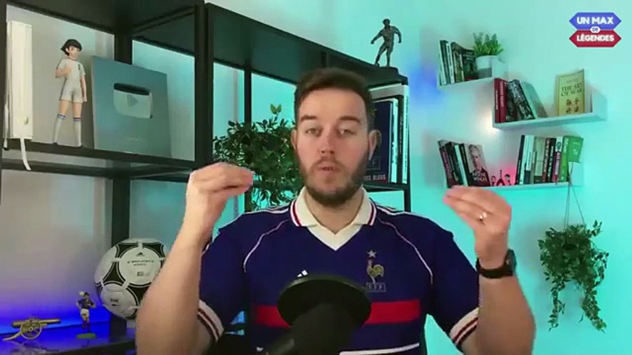 Football : Equipe de France Les Bleus d'Aimé Ja...