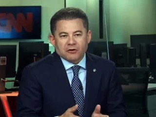 Deputado de partido aliado de Lula critica ministro Rui Costa: "Dilma de calça"