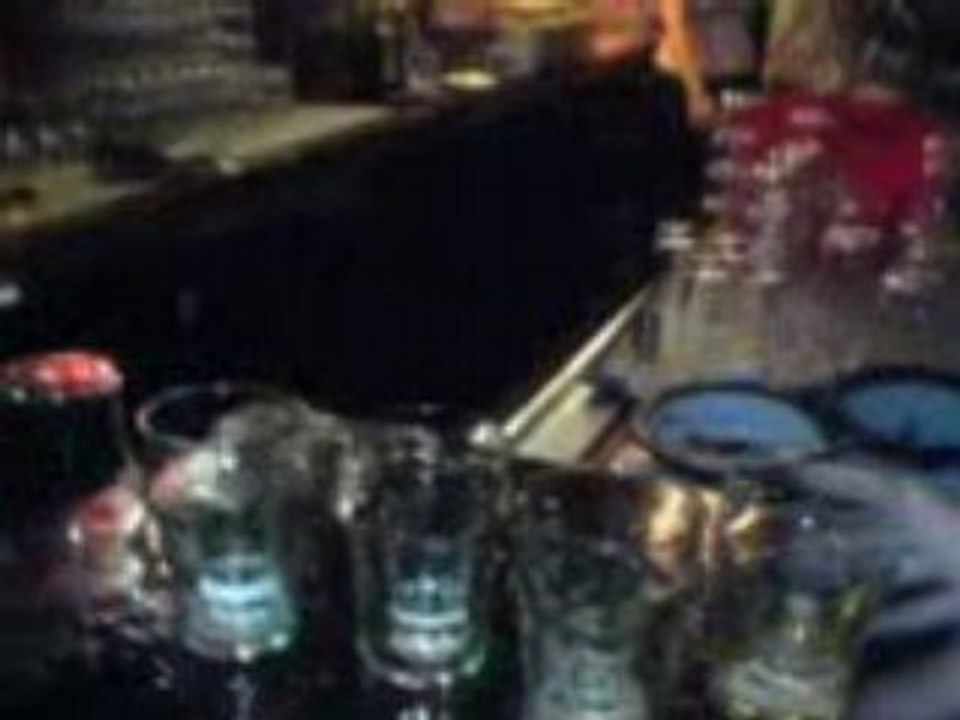 Jagermeister Redbull au Johnny Walsh cul sec!!!