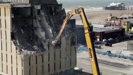 Watch as demolition of Blackpool's old Bonny Street police station gets underway