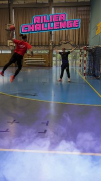 Ailier challenge sur 5 ! Vs @hugo_galofaro78 🤾‍♂️🥅 #Handball #Hand #HandballPlayer #HandballPassion