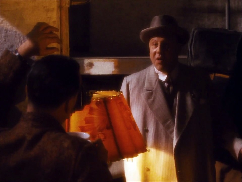 Berlin Alexanderplatz Folge 8