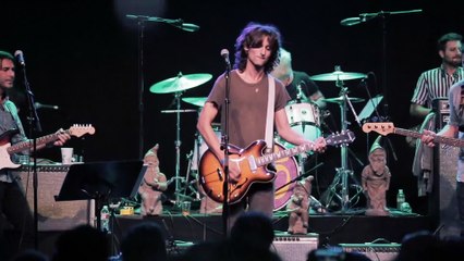 Wah-Wah (George Harrison cover) - Nick Valensi (live)