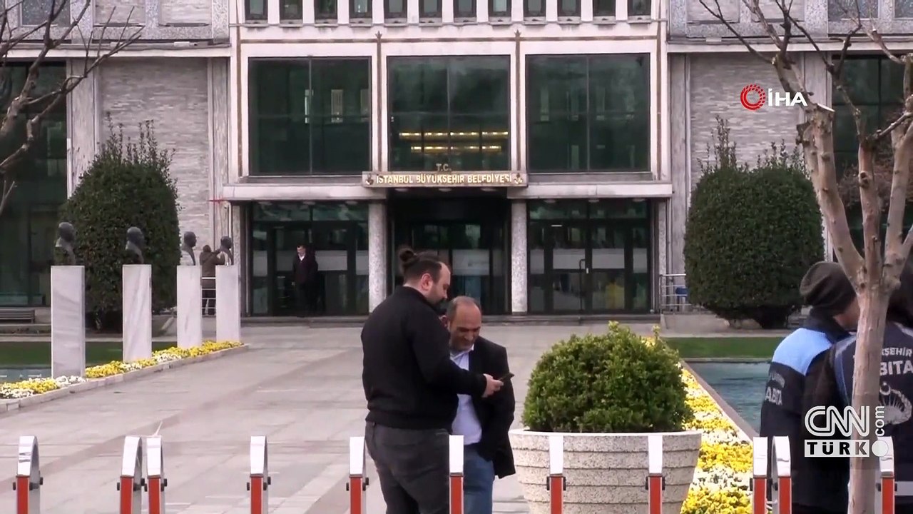 İBB'ye yönelik yeni operasyon: 10 çalışan gözaltına alındı ...