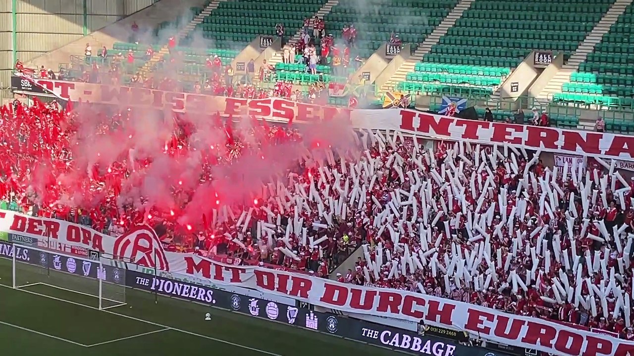 Essen ultras at Easter Road