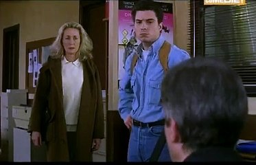 Pascal Renwick dans un et un font six saison 2; épisode 2  Très chère maison