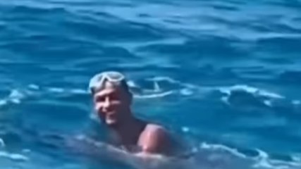 Quando vai al mare a Maiorca e trovi... Cristiano Ronaldo!