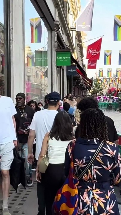 🇬🇧 No commentary, just pure London 4k vibes 🎧🚶