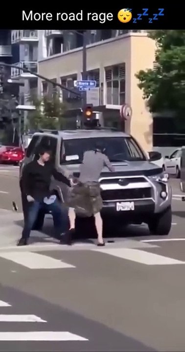 Rocky vs Tommy