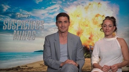 Álex González y Silvia Alonso protagonizan Suspicious Minds en Hulu, una serie “única y perfecta para todo el mundo”