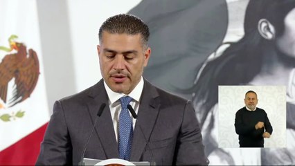 El Salvador llama a consulta a embajadora en México tras acusaciones avión narco