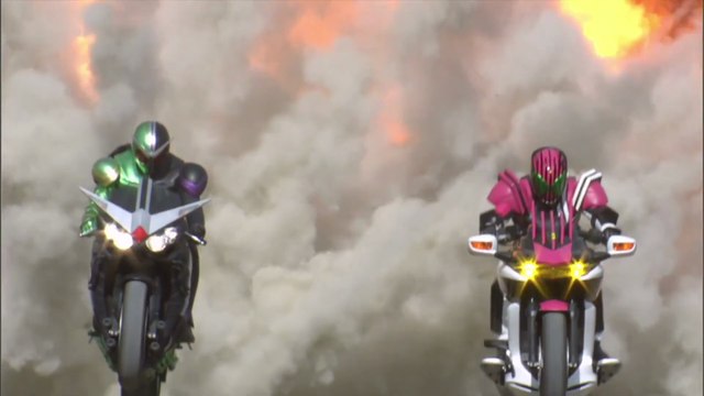 KETIKA RIDER _ MONSTER TAWURAN - Alur Cerita Kamen Rider W _ Decade MOVIE _ WAR 2010