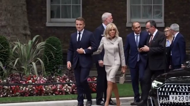 Keir Starmer accoglie Emmanuel Macron a Downing Street