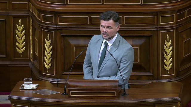 Rufián saca la cara por Patxi López tras las acusaciones de Abascal