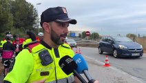 Els Mossos alerten que molts ciclistes circulen per la carretera sense documentació