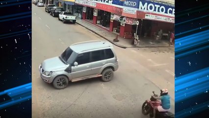 Itaituba: carro avança preferencial e causa acidente