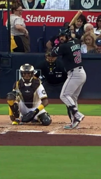 Eugenio Suarez Ties Schwarber 29th Home Run Eugenio Suárez iguala a Kyle Schwarber con su jonrón 29