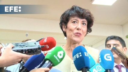 El Gobierno evitará "barbaridades" como expulsar a 8 millones de inmigrantes, dice Sáiz