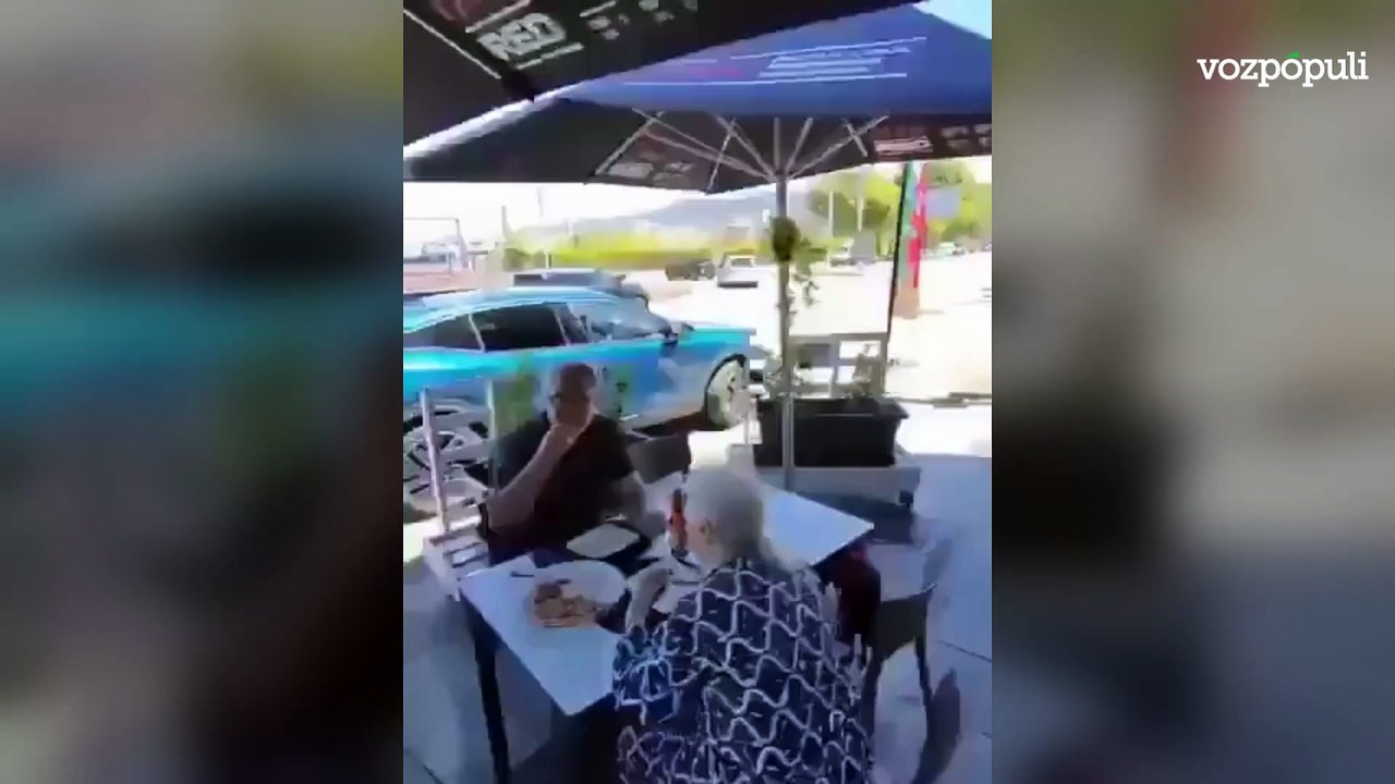 Un hostelero gallego expulsa a unos comensales israelíes: "¿Matáis palestinos? La cerveza os la vais a tomar en Gaza"