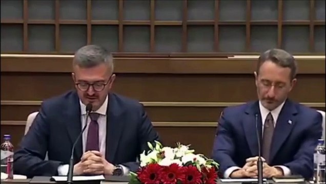 Fahrettin Altun, İletişim Başkanlığı görevini Burhanettin Duran’a görevi devretti.