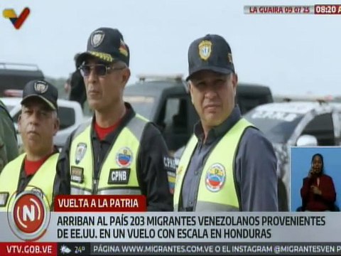 La Guaira | Arribaron al país 203 migrantes venezolanos gracias al Plan Vuelta a la Patria
