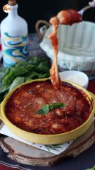 Nhoque gratinado de tomate e mussarela, o famoso nhoque alla sorrentina feito no forno!