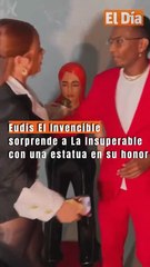 Eudis El Invencible sorprende a La Insuperable con una estatua en su honor