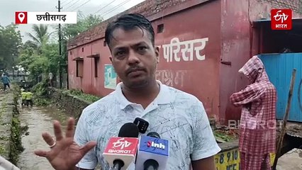 दुर्ग में बाढ़ के बाद खुली पार्षद की नींद, अब हो रही नालों की सफाई