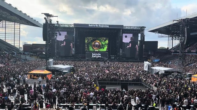 Back to the Beginning - Guns N' Roses - Junior’s Eyes (Black Sabbath cover) - Live at Villa Park, Birmingham, UK - July 5, 2025