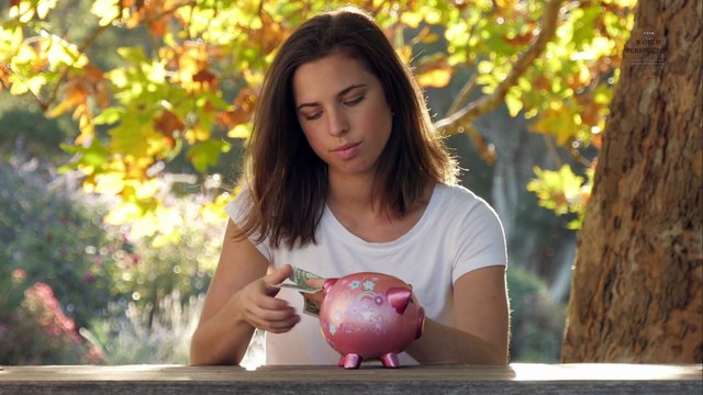 DEBT NATION: Why Everyone in the UK Is Living on Credit | Credit Crisis 2025 Explained