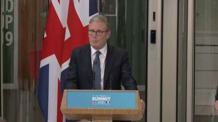WATCH IN FULL: Keir Starmer and Emmanuel Macron announce 'ground-breaking one in, one out' migrant plan