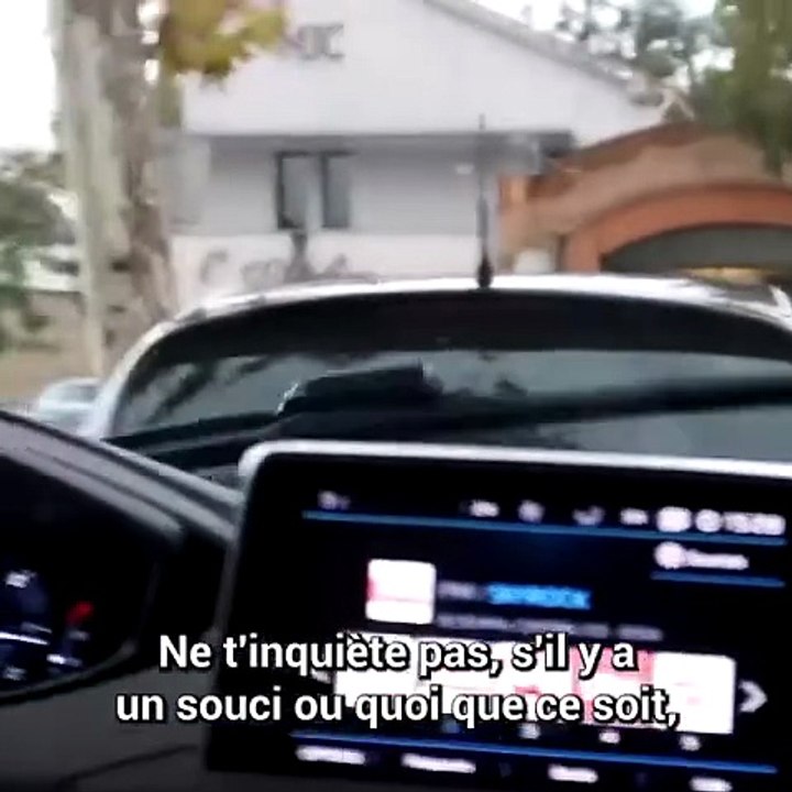 Il drague une jeune fille de 12 ans 😱