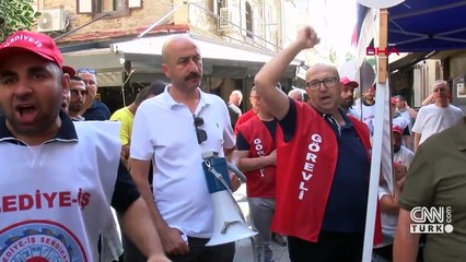 İzmir'de çıkarılan işçiler eylemde