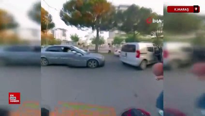 Kahramanmaraş'ta yolun karşısına geçen çocuklara otomobil çarptı