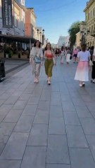 London pretty girls #pretty #beautiful #entertainment