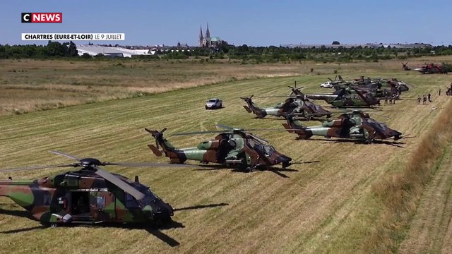 14 juillet : dernières répétitions de l'aviation légère de l'armée de terre