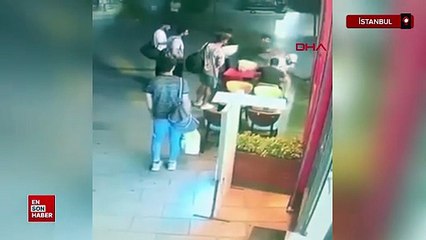 İstanbul'da eski eşinin sosyal medyadan yayın yaptığı kişiye bıçakla saldırdı