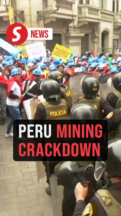 Peruvian informal miners clash with police amid crackdown on illegal mining