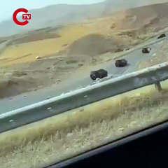 PKK terör örgütünün Irak’ın kuzeyinde silah bırakacağı alana giden heyet konvoyla yola çıktı. Konvoy böyle görüntülendi.