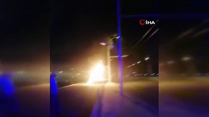 Kazaya karışan Tesla alev topuna döndü!