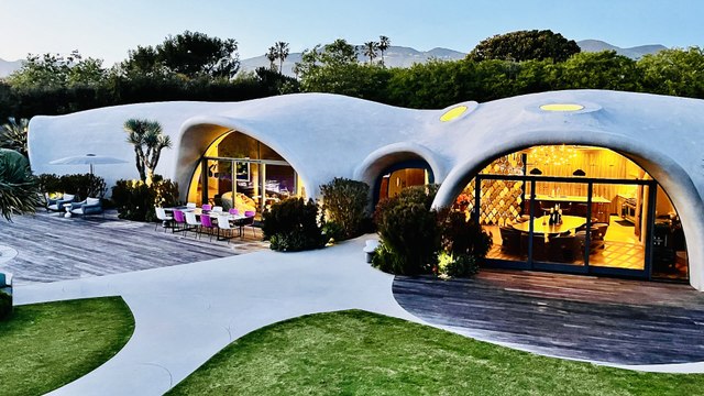 Amazing Bubble Eco House Construction - Concrete Poured On Air Shell - Binishells