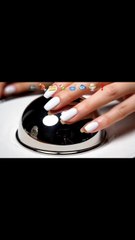 Glass cutting ASMR content.